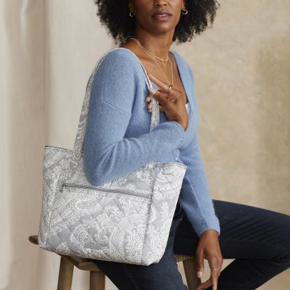 Paisley Light Grey Quilted Tote - Image 2