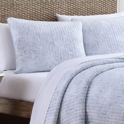 Light Gray Striped Quilted Three-Piece Bedspread Set - Image 3