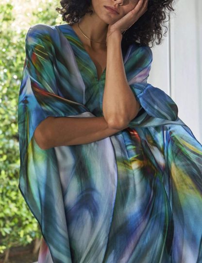 Artistic gradient robe dress - Image 3