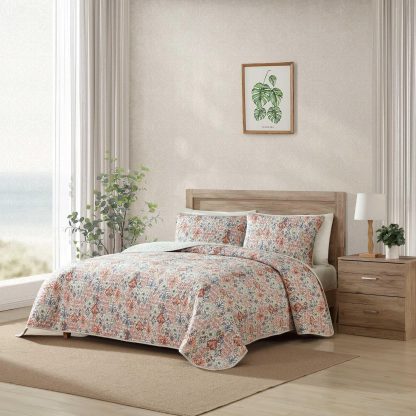 Bohemian Floral Quilted Three-Piece Bed Cover Set - Image 9