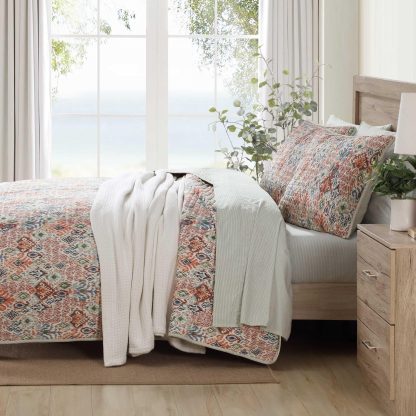 Bohemian Floral Quilted Three-Piece Bed Cover Set - Image 7