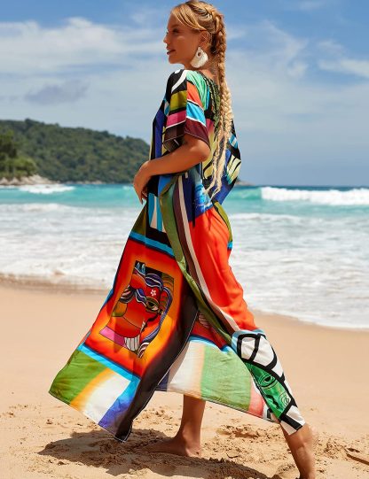 Graffiti-style beach cover-up - Image 3