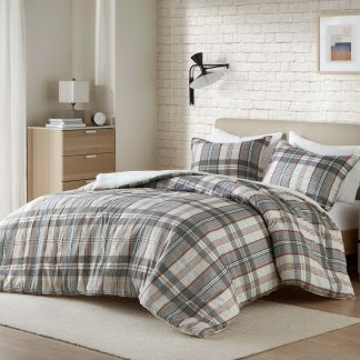Pastoral plaid bedding