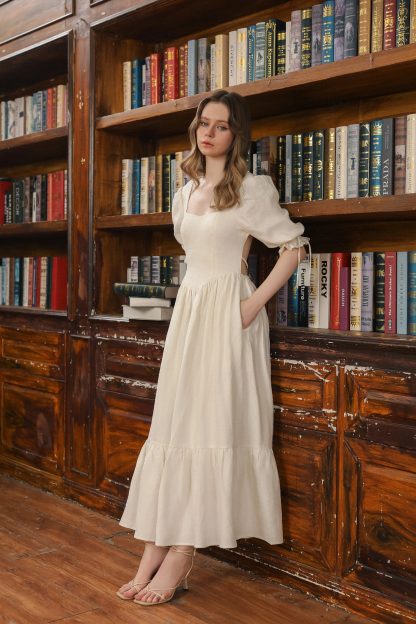 French open-back puff-sleeve linen dress