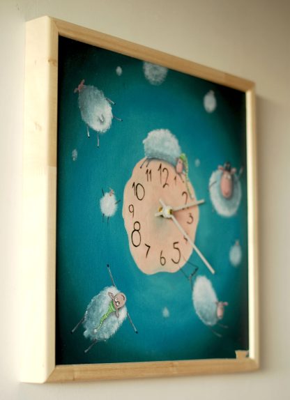 Sheep-themed hand-painted square wall clock - Image 5
