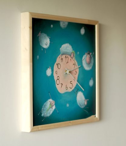 Sheep-themed hand-painted square wall clock - Image 3