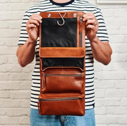 Handmade leather hanging storage bag - Image 3
