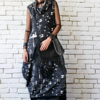 Personalized dark style rivet tassel shoulder bag