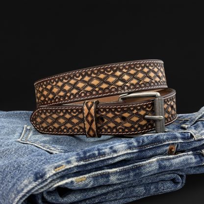 Hand-carved geometric cowhide belt - Image 9