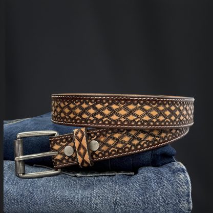 Hand-carved geometric cowhide belt - Image 6