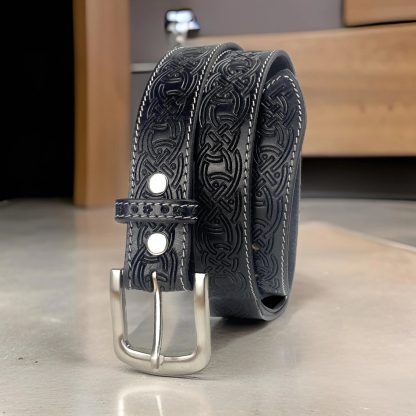 Celtic hand-carved leather belt - Image 3