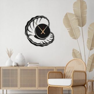 Shell-shaped art wall clock