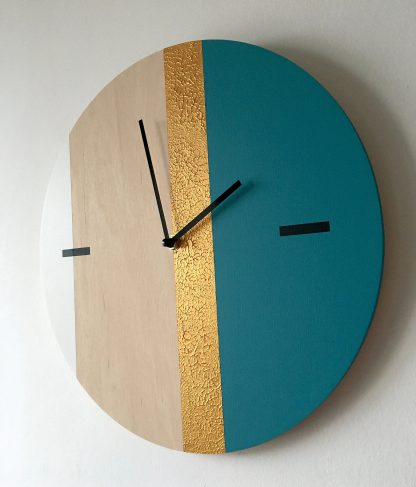 Spliced wooden wall clock - Image 5