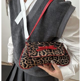 Leopard print bow Accent underarm bag