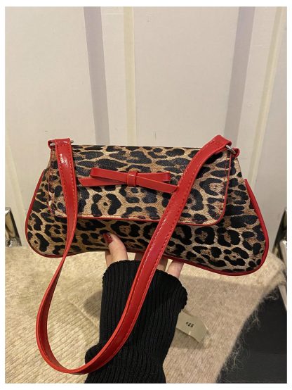 Leopard print bow Accent underarm bag - Image 2