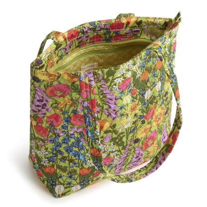 Field and Flowers Quilted Tote - Image 2