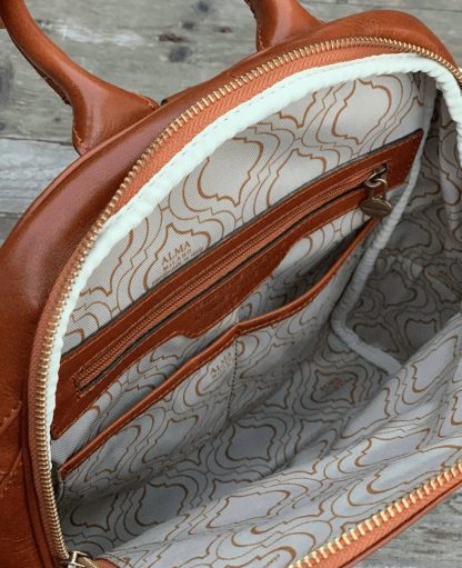 Handmade vintage leather dual-purpose backpack - Image 4