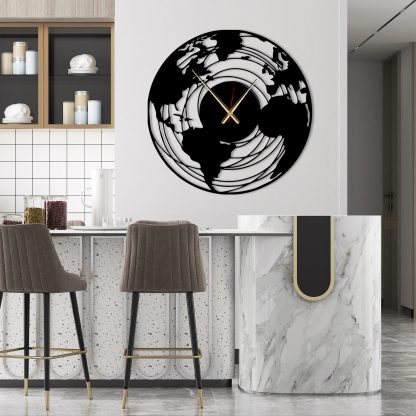 World Map Art Wall Clock - Image 4