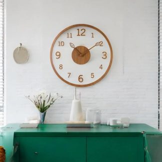 Log style simple wall clock