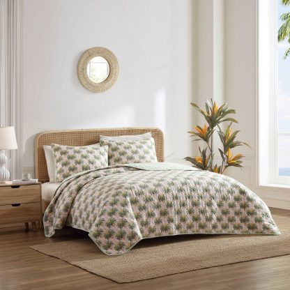 Coconut tree print quilted bedding - Image 8