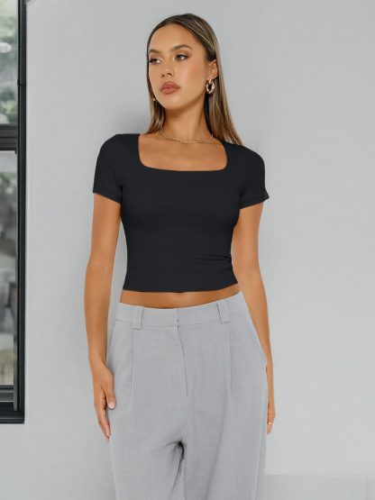 Women's black square neck short-sleeved top - Image 8