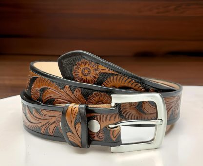 Contrast color carved cowhide belt - Image 7