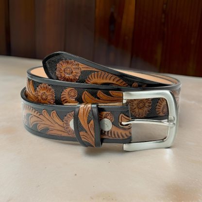Contrast color carved cowhide belt - Image 4