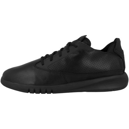 Men's simple all-black leather sneakers - Image 5