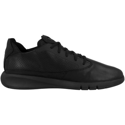 Men's simple all-black leather sneakers - Image 3