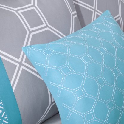 Geometric aesthetic bedding set - Image 2