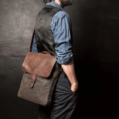 Handmade waxed canvas and leather backpack - Image 5