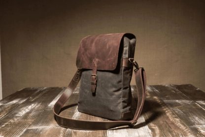 Handmade waxed canvas and leather backpack - Image 4