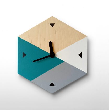 Irregular geometric wall clock - Image 3