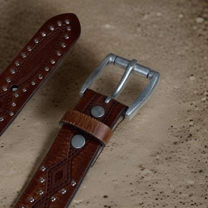Western style rivet engraved belt - Image 4