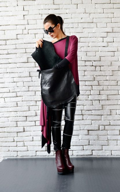 Dark style irregular cut crossbody bag - Image 5