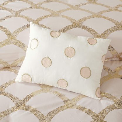 Champagne gold scalloped bedding - Image 3