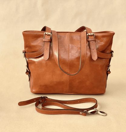 Timeless leather tote bag - Image 5