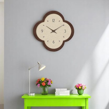 Creative four-leaf clover shape wall clock - Image 2
