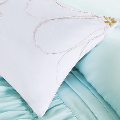Ruffled turquoise bedding - Image 4