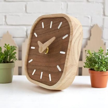Solid wood square table clock - Image 2