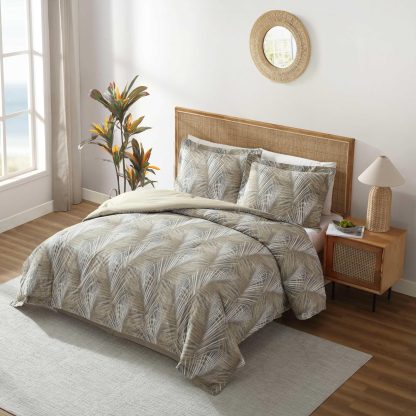 Palm Leaf Quilted Three-Piece Bedspread Set - Image 7