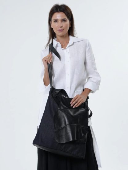 Trendy denim and leather tote bag - Image 6