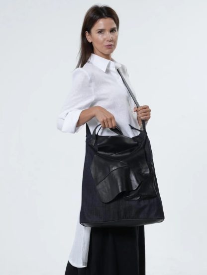Trendy denim and leather tote bag - Image 3