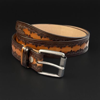 Contrast color carved cowhide belt - Image 3