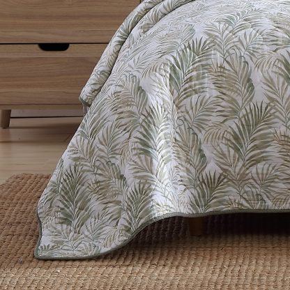 Light brown and green leaf print three-piece bed sheet set - Image 5