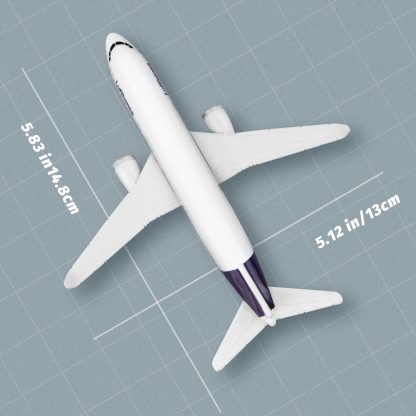 Lufthansa aircraft model - Image 2