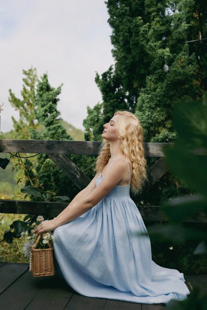 French Strapless Linen Maxi Dress - Image 3