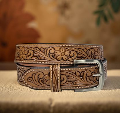 Comes with a vintage carved leather belt - Image 7