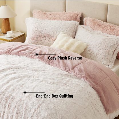 Pink faux plush bedding - Image 2