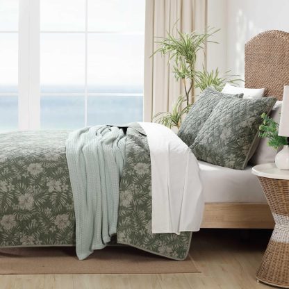 Dark green floral quilted bed cover three-piece set - Image 7